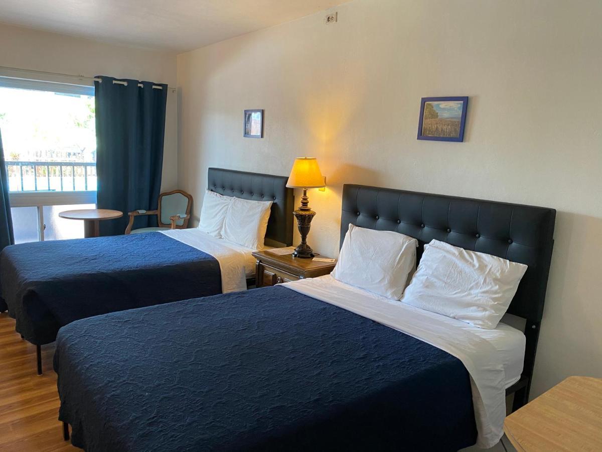 Rose Motel Clearwater Beach Extérieur photo